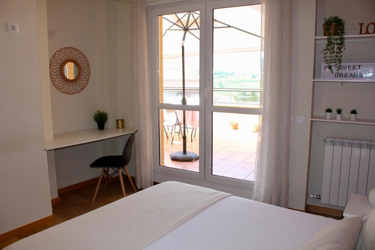 Ferienwohnung Atico En El Centro Con Amplia Terraza Entrena Exterior foto